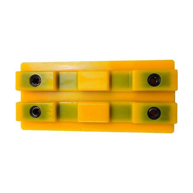 2411111 / 2102696 Poly Track Pad – Rubber Track Pad for W100 / W150 Milling Machine