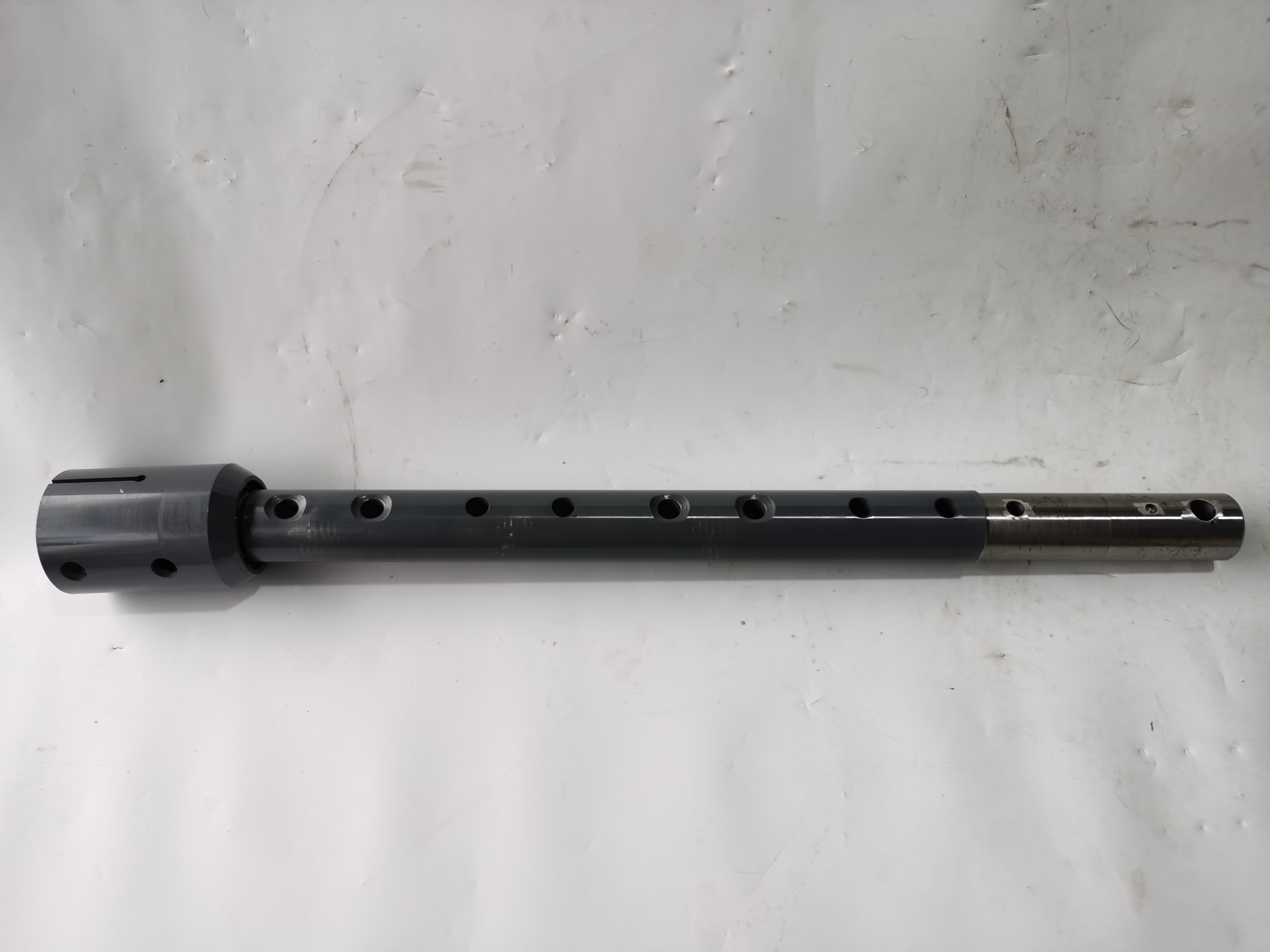 4622012476 Main Auger Shaft – For S1900 / S2100 Paver