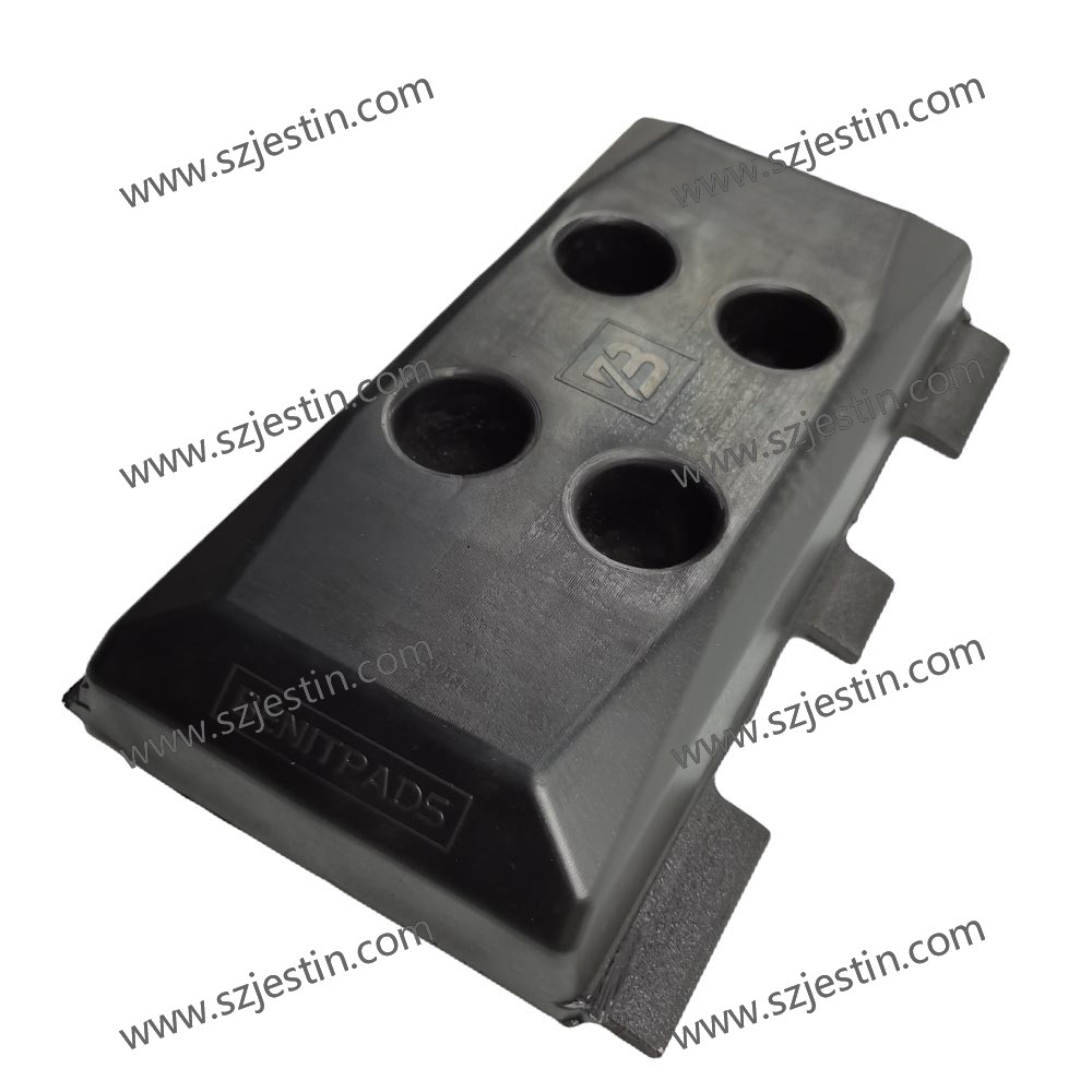 2372467 300mm Track Rubber Pads for Volvo Asphalt Paver